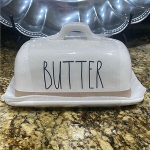 Rae Dunn covered BUTTER dish with stone bottom - Brand new
